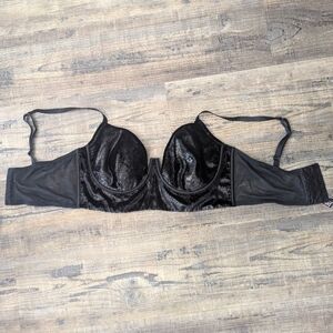 Victoria's Secret "Very Sexy" Bra Size 38C